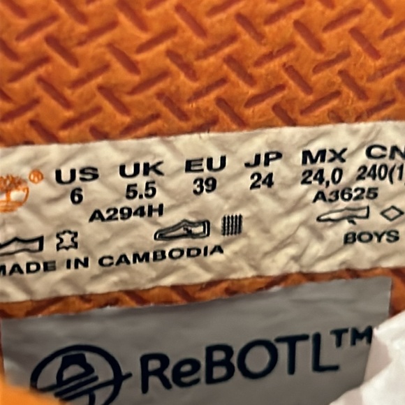 NWT in original box Timverlands leather boots - Picture 5 of 6